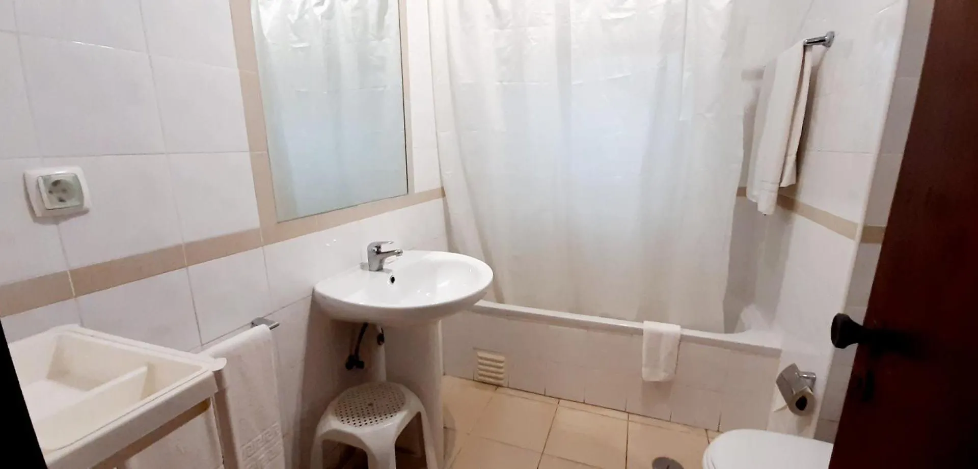 Apartamento Torres Mira Praia By Garvetur Quarteira